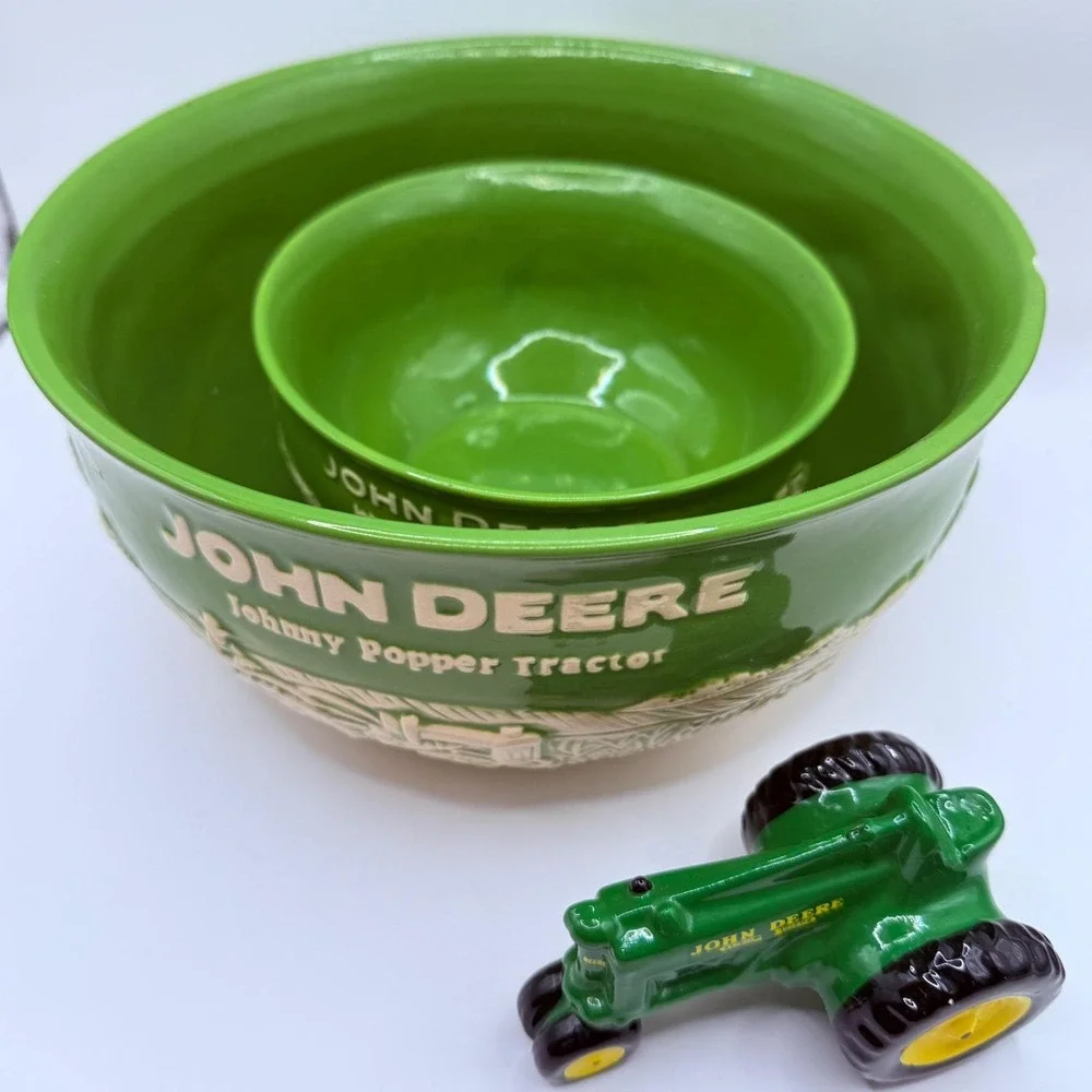John‎ Deere Johnny Popper Tractor Ceramic Mixing Bowl Set with Figurine Green
